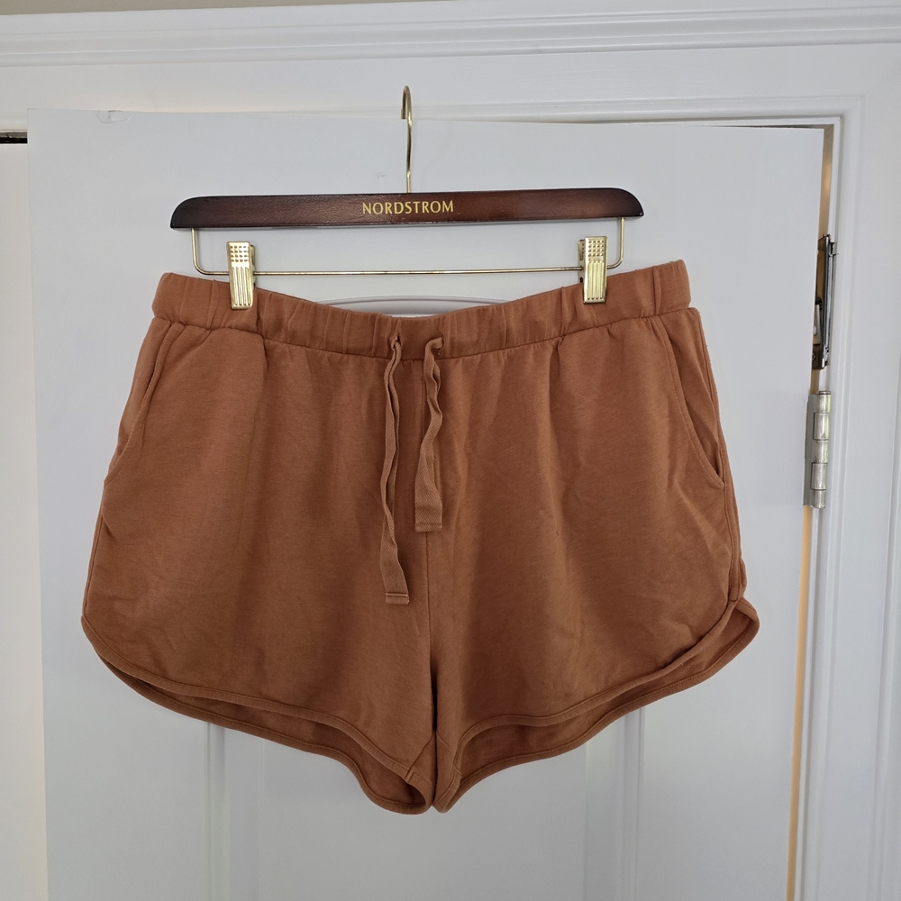 Eberjey Women's Tan Shorts